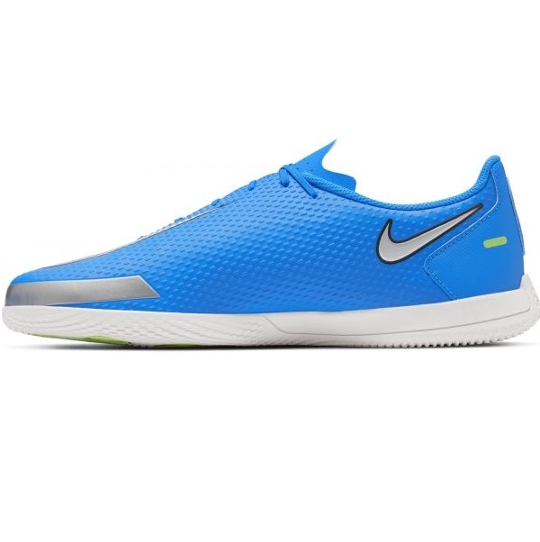 Бутси Nike Phantom GT Club IC CK8466-400 р. US 9,5 білий