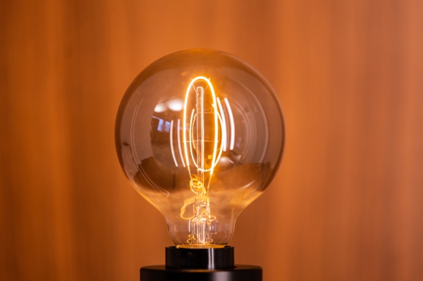 Лампа светодиодная Osram Vintage FIL Globe 818 SM 10 Вт прозрачная E27 220 В 1800 К 