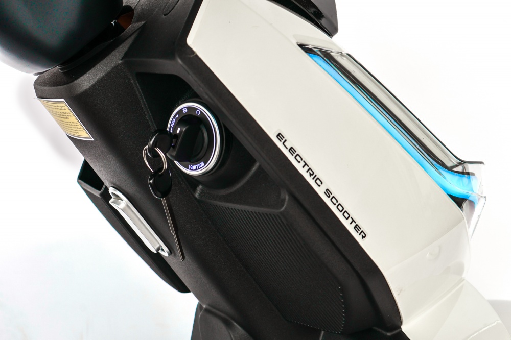 Электроскутер SUNRA Dream 5 (white), 1800 Вт