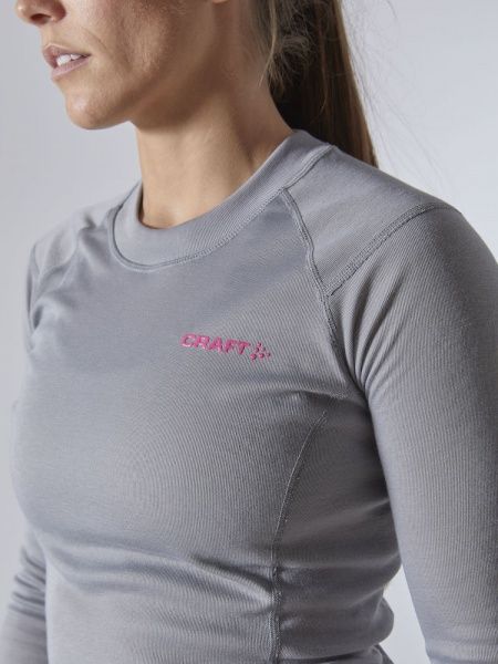 Комплект термобелья Craft CORE WARM BASELAYER SET W 1909708-935000 L серый