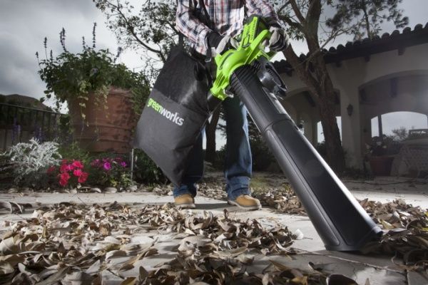 Садовый воздуходув GreenWorks аккумуляторный GD40BV (24227)