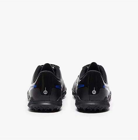 Cороконіжки Nike JR LEGEND 10 CLUB TF DV4355-040 р.36,5 чорний