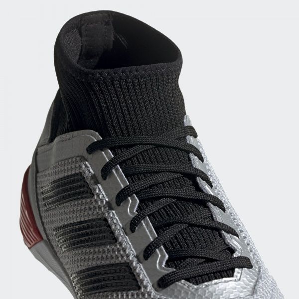 Бутсы Adidas PREDATOR 19.3 IN F35614 р. UK 10,5 серебристый