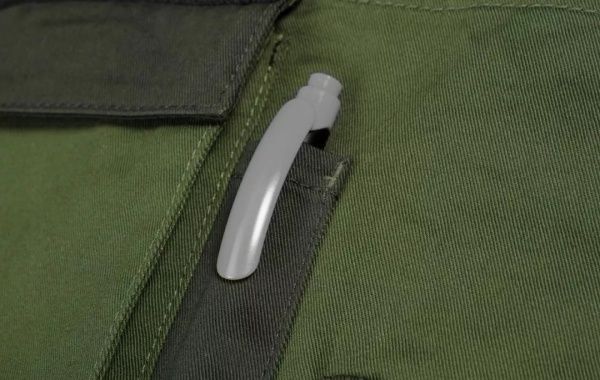 Полукомбинезон рабочий NEO tools 81-242-M CAMO р. M зеленый