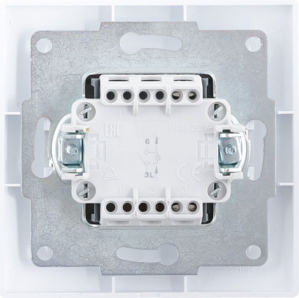 Вимикач одноклавішний UP! (Underprice) One Plus з підсвіткою 10 А 220В білий 706-0202-111