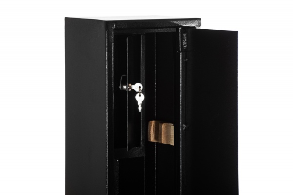 Сейф оружейный Metalzavod ШОЕ-1400 черный (2 ружья + трейзер) 