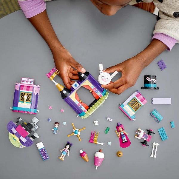 Конструктор LEGO Friends Магічні ятки на ярмарку 41687