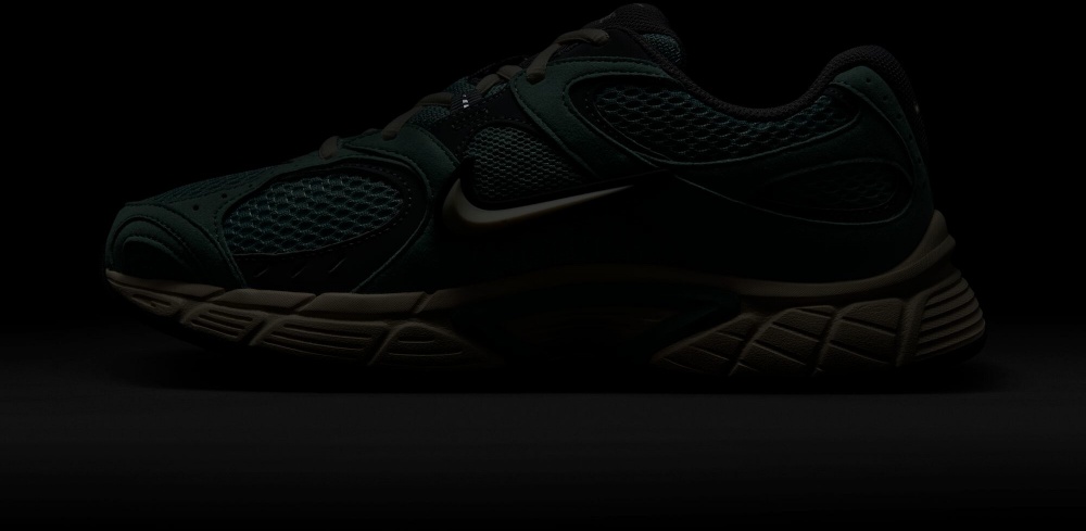 Кросівки Nike V5 RNR II6294-001 р.37,5