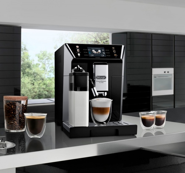 Кавомашина Delonghi ECAM550.65.SB 