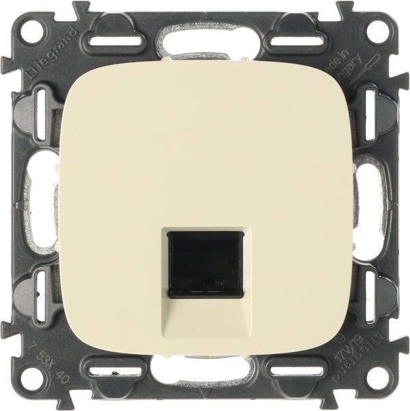 Розетка компьютерная Legrand Allure кремовый 753840
