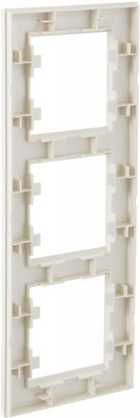 Рамка тримісна Makel Karea вертикальна слонова кістка