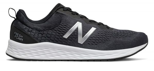 Кросівки New Balance MARISLB3 р.10,5 чорний