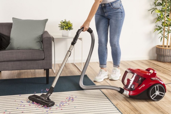 Пылесос циклонный Rowenta RO4853EA red 