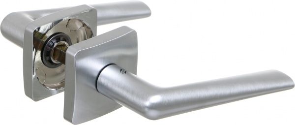 Ручка на розетці Colombo® Robotre S матовий хром