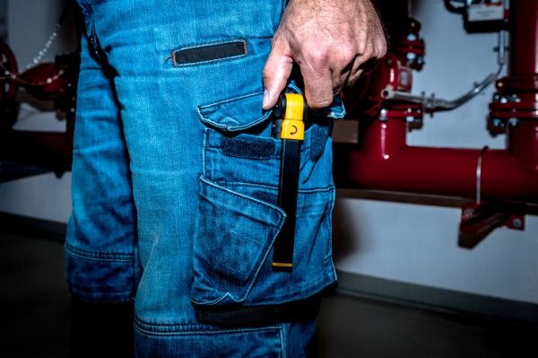 Фонарь Brennenstuhl Sansa 400А черный