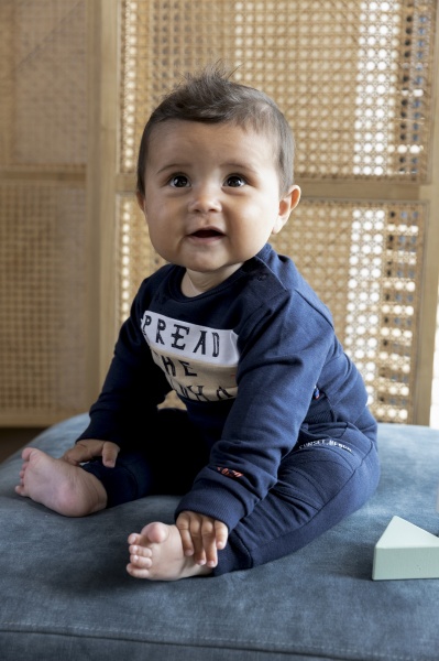 Штани спортивні Dirkje р.104 темно-синій V42533-35 