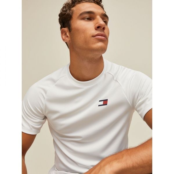 Футболка Tommy Hilfiger BACK LOGO T-SHIRT S20S200267100 XL белый
