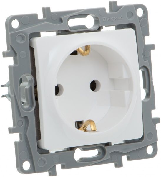 Розетка із заземленням Legrand Etika 2К+З 16А без шторок білий 672221
