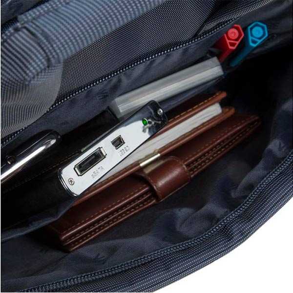 Сумка RivaCase 8221 13.3