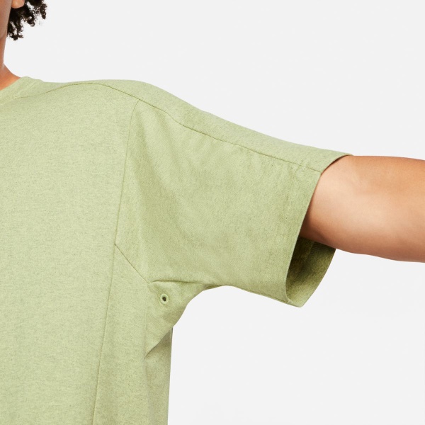 Футболка Nike M NSW SS JSY TOP REVIVAL DM0085-303 р.XL зелений