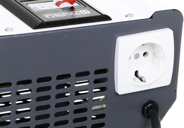 Стабілізатор напруги ГИБРИД У 9-1/10А V2.0