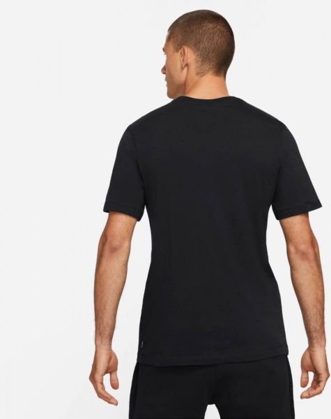 Футболка Nike M NK FC TEE SEASONAL GRAPHIC2 DA7763-010 р. XL чорний