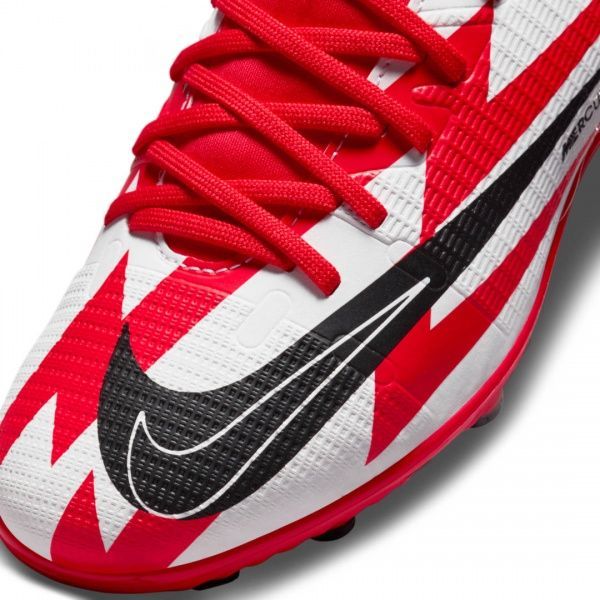Бутси Nike JR SUPERFLY 8 CLUB CR7 FG/MG DB0926-600 р. US 5Y червоний