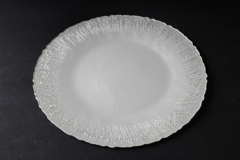 Блюдо Dekor Cam Flash 33 см белый