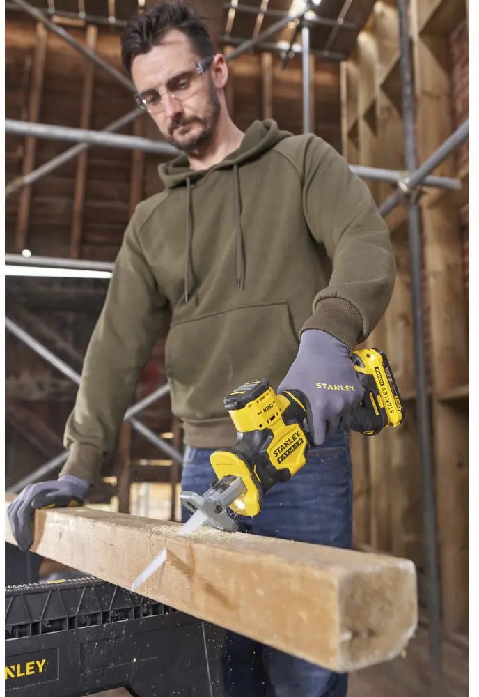 Пила сабельная Stanley FatMax SFMCS305B