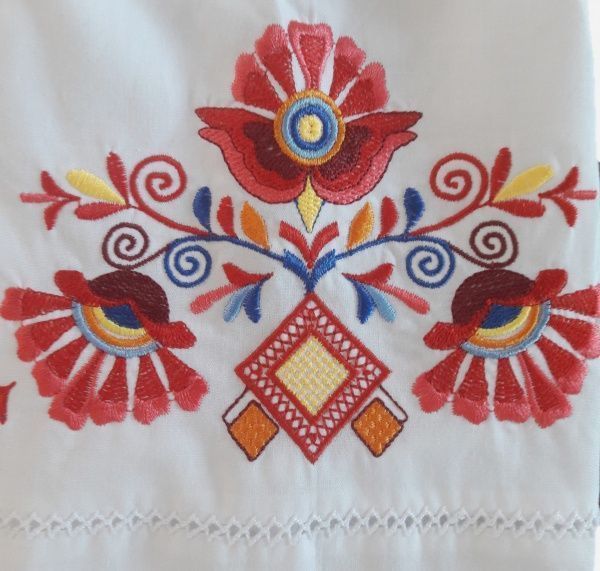 Вишиванка для дівчаток Едельвіка 234-20/09 р.134 білий 