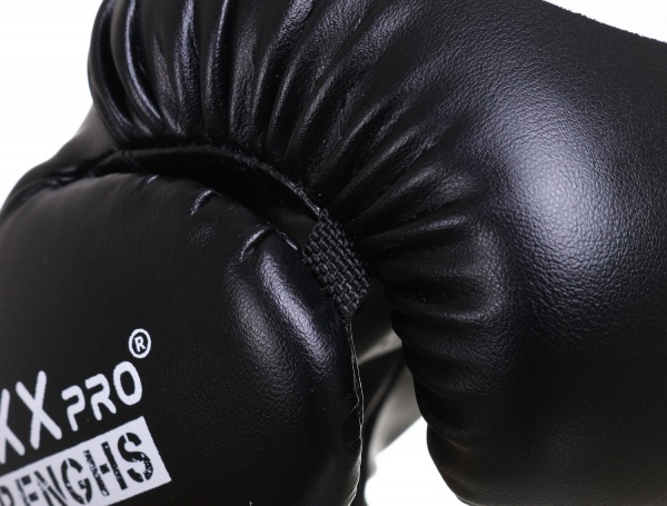 Боксерські рукавиці MaxxPro AVG-616 р. 10 чорний