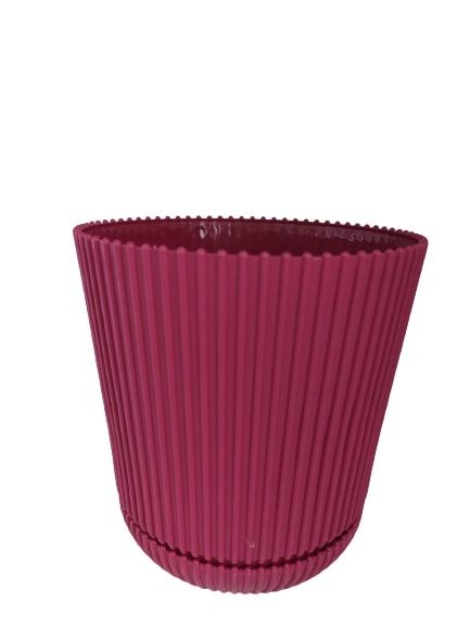 Горщик пластиковий ММ-Пласт з підставкою Геліос, діаметр 15 см круглий 1,75 л бордовий 