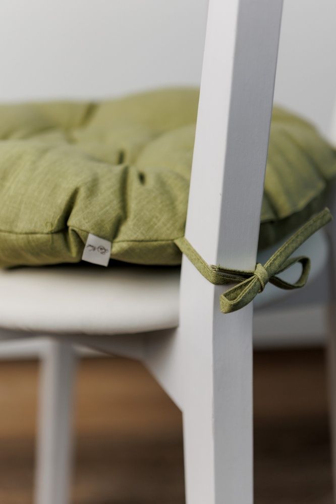 Подушка на стілець БОТАНІКА олива Dх40 см La Nuit