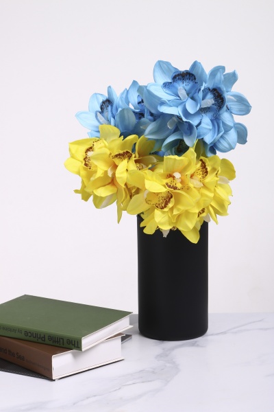 Ваза стеклянная Soft цилиндр 19,5 см черная 