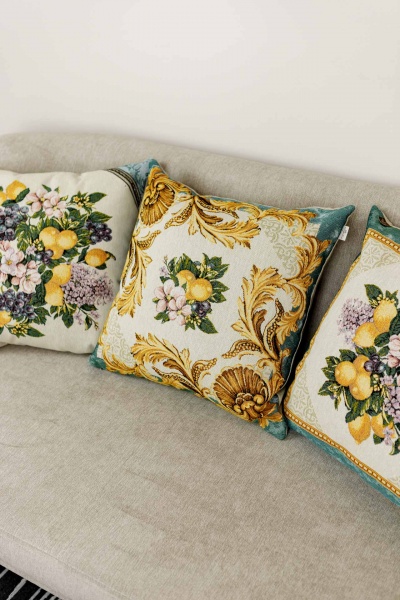 Подушка декоративная Verna Фрукты с вензелями 45x45 см Прованс 