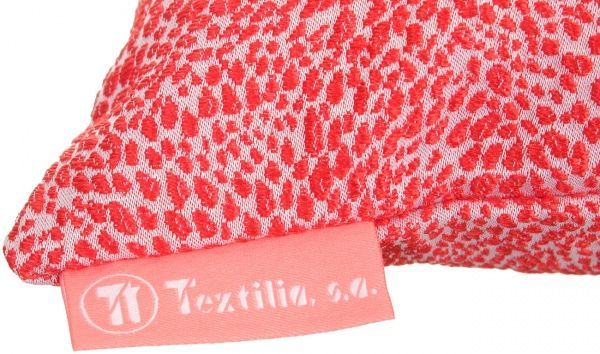 Наволочка для декоративної подушки BOA 50x30 см красный Textilia