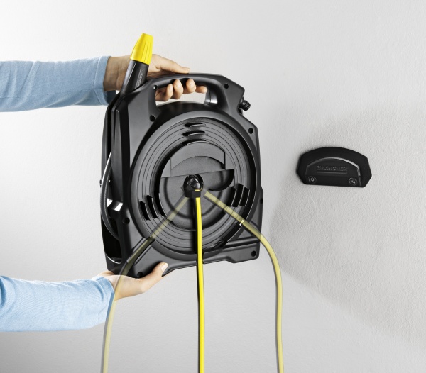 Катушка настенная Karcher 2.645-210.0