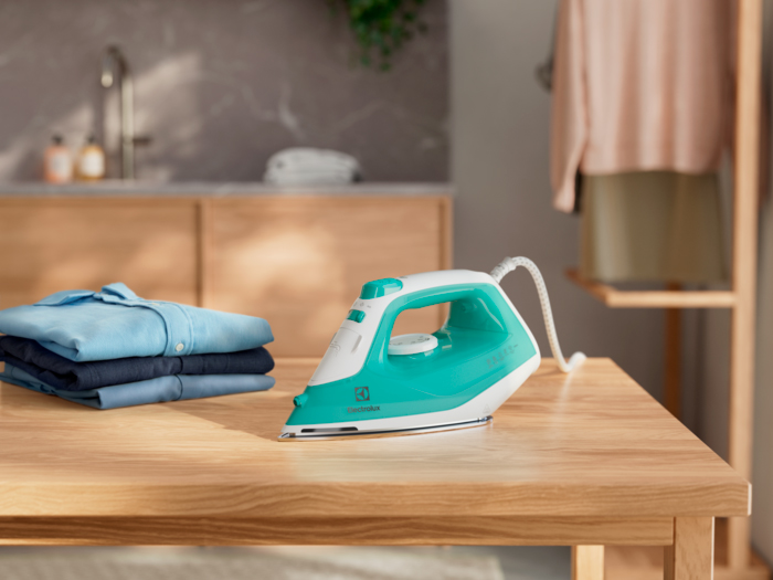 Утюг Electrolux Care 500 Iron E5SI2-2AM (910003910) Aqua Mint