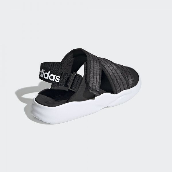 Сандалии Adidas 90s SANDAL EG7647 р. UK 4 черный