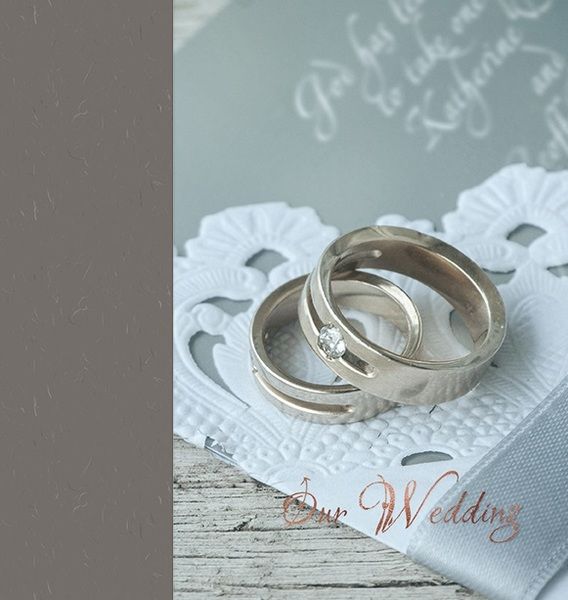 Альбом UFO 10x15x200 C-46200 Lucy