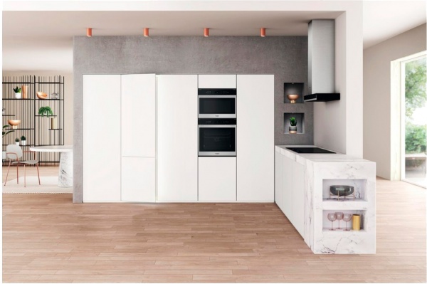 Встраиваемый холодильник Whirlpool WHC20 T352