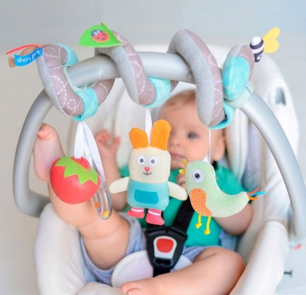 Спіраль Taf Toys для коляски і автокрісла У садочку 