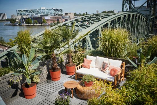 Вазон пластиковый Elho greenville round 40 см круглый 31л терракотовый (8711904332570) 