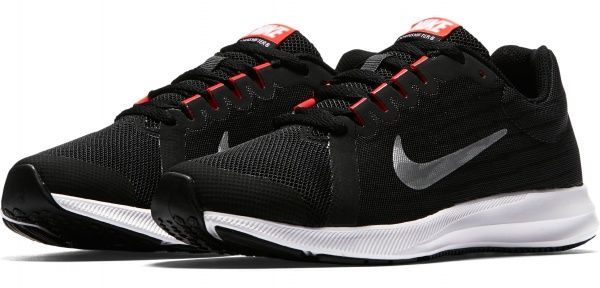 Кроссовки Nike DOWNSHIFTER 8 (GS) 922855-001 р.6Y черный
