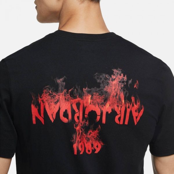 Футболка Jordan M J AJ4 GFX SS CREW DD0407-010 р. 2XL чорний