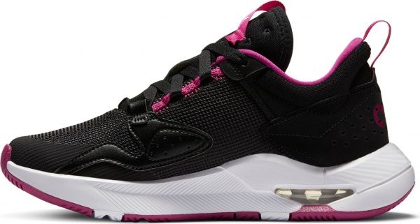 Кросівки Nike WMNS JORDAN AIR CADENCE CV1761-015 р.US 7,5 чорний