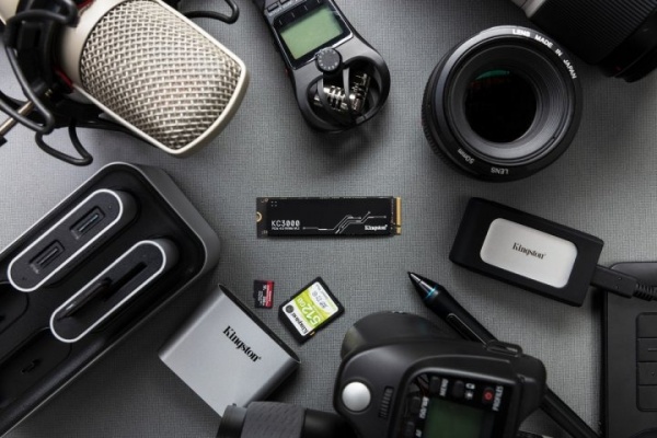 SSD-накопитель Kingston 512GB M.2 M.2 3D NAND (SKC3000S/512G) 