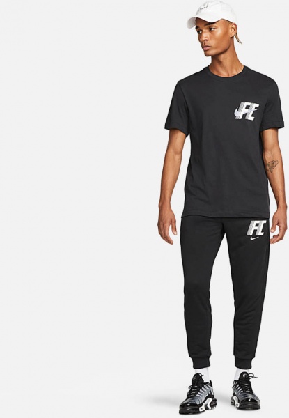 Футболка Nike DF FC TEE WHITESPACE FD0039-010 р.2XL чорний