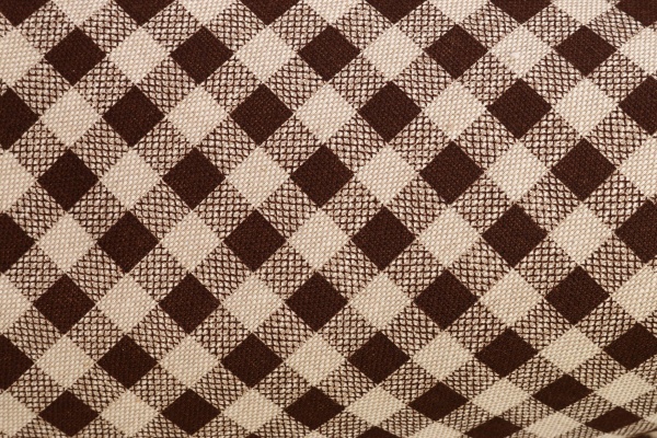 Скатерть Lucy клеточка 133x220 см коричневый La Nuit 