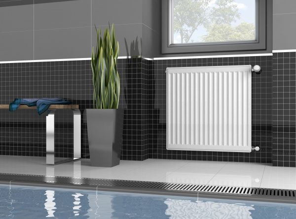 Радиатор стальной Hi-Therm 300*22*500 бок